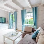 بيت للعطل Comfortable Homes Close To The