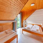 Comfortable Homes Close To The بيت للعطل *