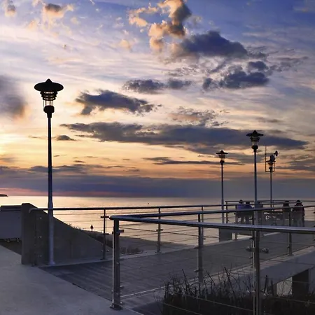 Comfortable Homes Close To The Casa vacanze Grzybowo (West Pomeranian)