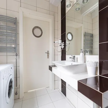 Comfortable Homes Close To The Casa vacanze Grzybowo (West Pomeranian)