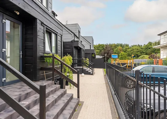 Comfortable Homes Close To The Дом отдыха *