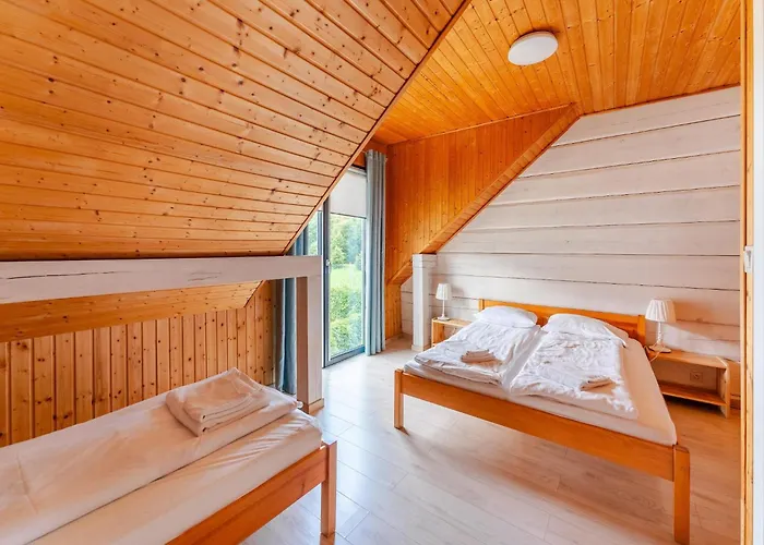 Comfortable Homes Close To The Дом отдыха *