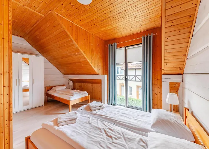 Comfortable Homes Close To The Дом отдыха Грзибово