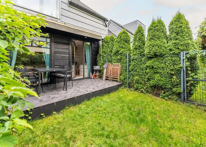 Comfortable Homes Close To The Грзибово