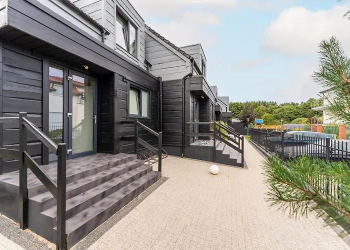 Comfortable Homes Close To The Дом отдыха