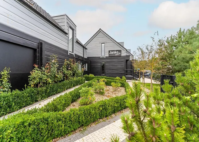 Comfortable Homes Close To The